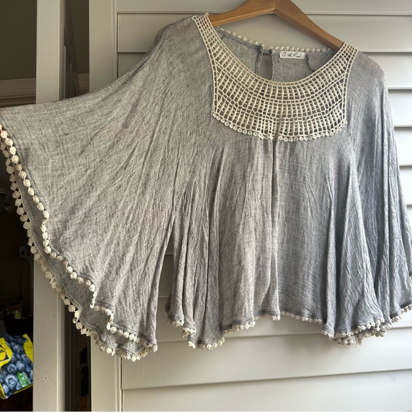 Grey Flowy Top - Picture 2 of 4